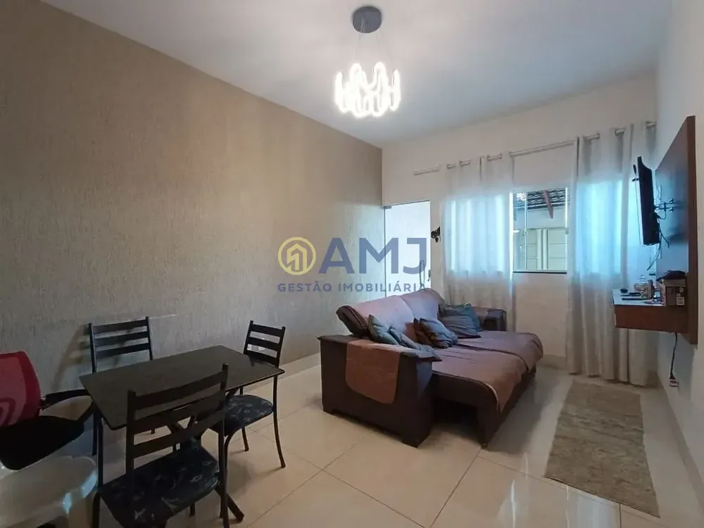 Casa, 2 quartos, 93 m² - Foto 1