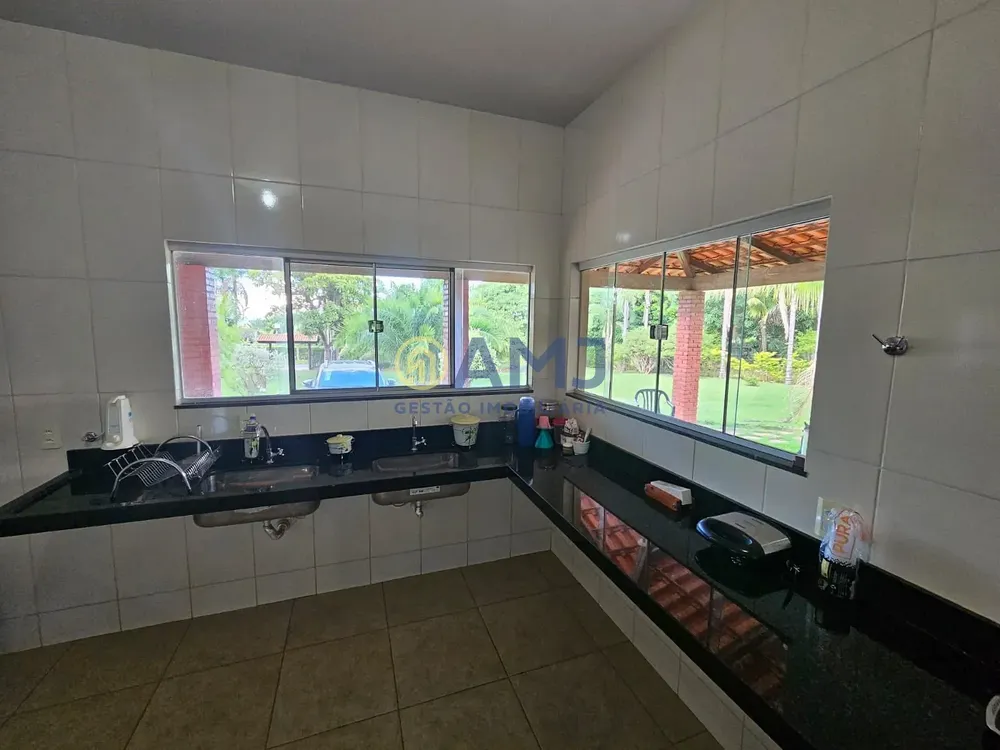 Chácara, 3 quartos, 2160 m² - Foto 7