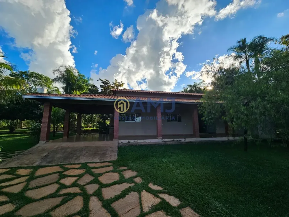 Chácara, 3 quartos, 2160 m² - Foto 4