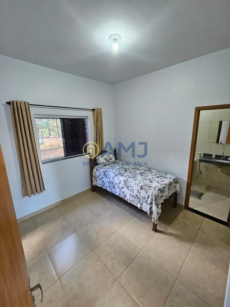 Chácara, 3 quartos, 2160 m² - Foto 6