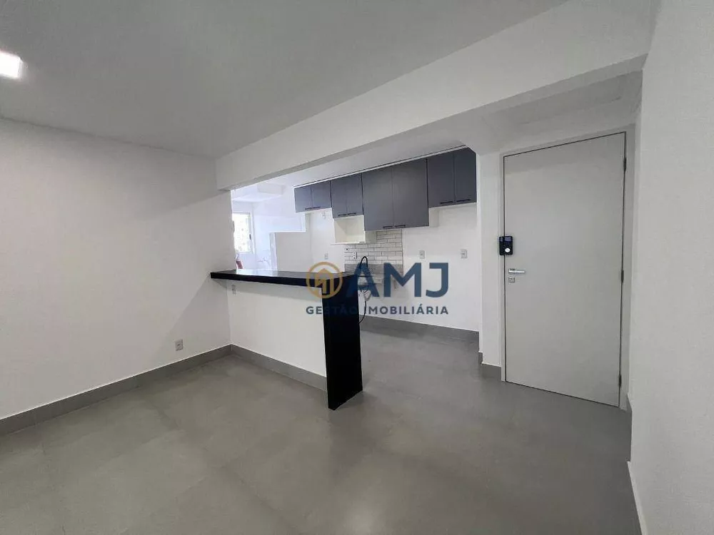 Apartamento à venda com 3 quartos, 77m² - Foto 4