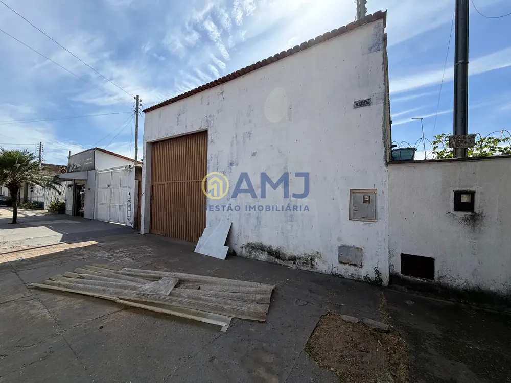 Depósito-Galpão, 256 m² - Foto 2