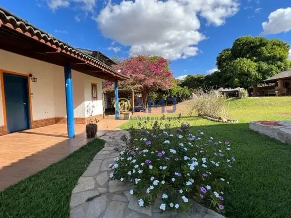 Chácara, 6 quartos, 2136 m² - Foto 2