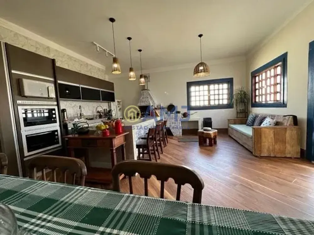 Chácara, 6 quartos, 2136 m² - Foto 3