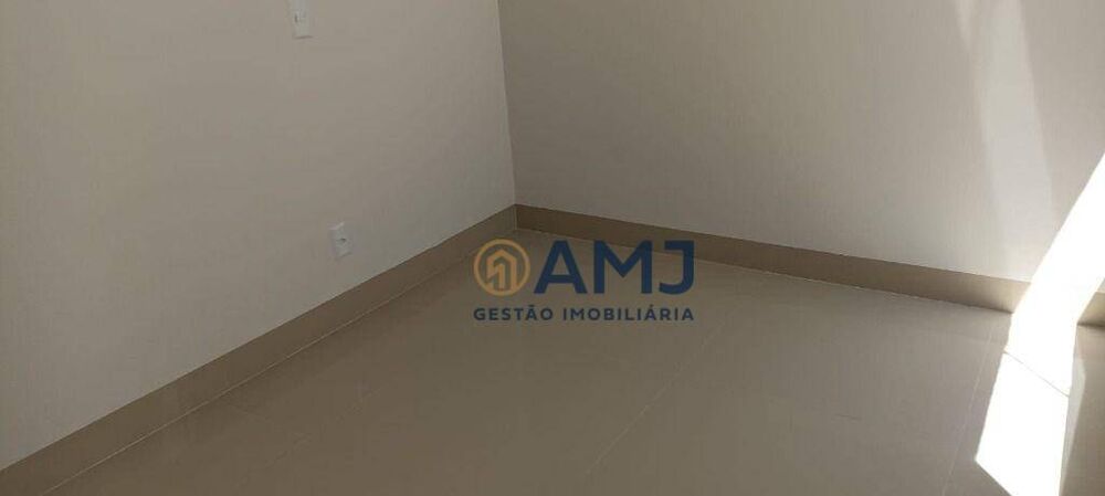 Casa à venda com 3 quartos, 135m² - Foto 13