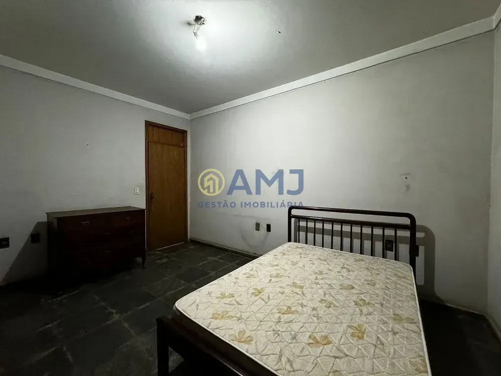 Casa, 3 quartos, 210 m² - Foto 11
