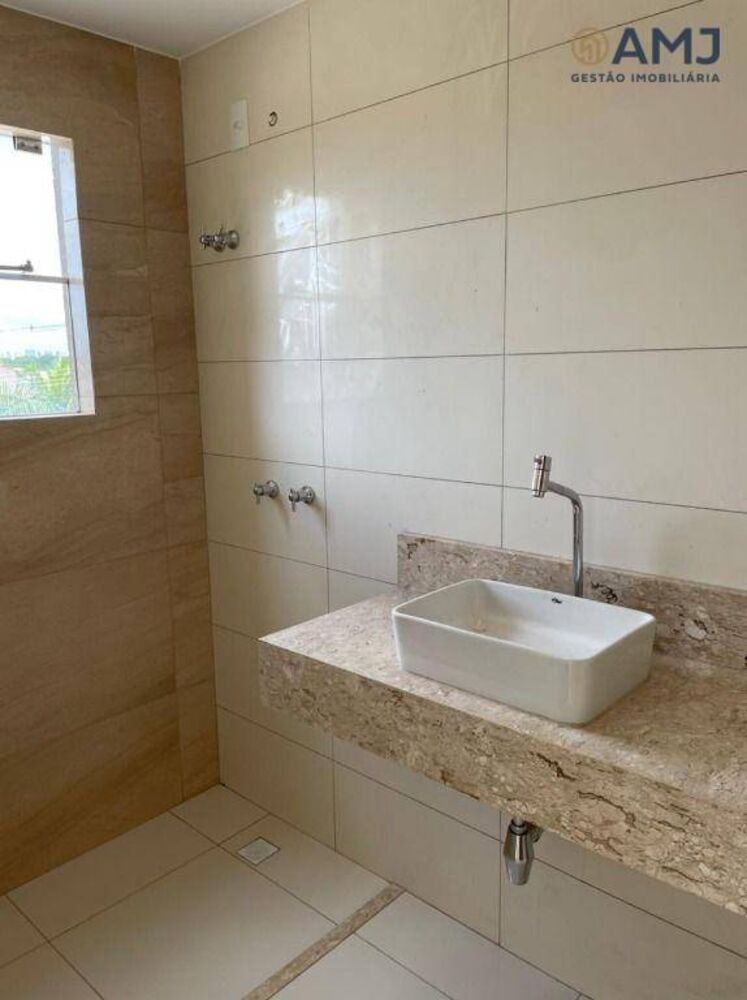 Sobrado, 3 quartos, 160 m² - Foto 2