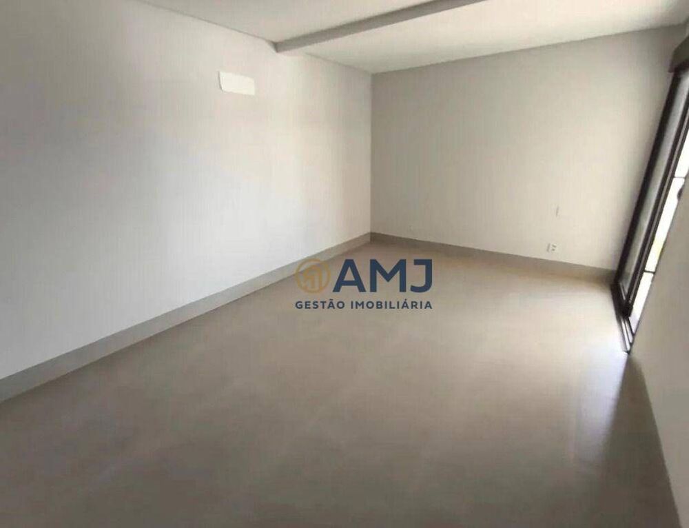 Sobrado à venda com 3 quartos, 147m² - Foto 1