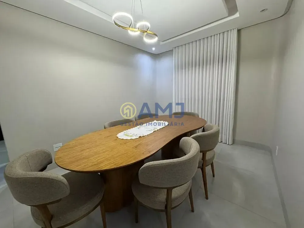 Casa, 3 quartos, 270 m² - Foto 3