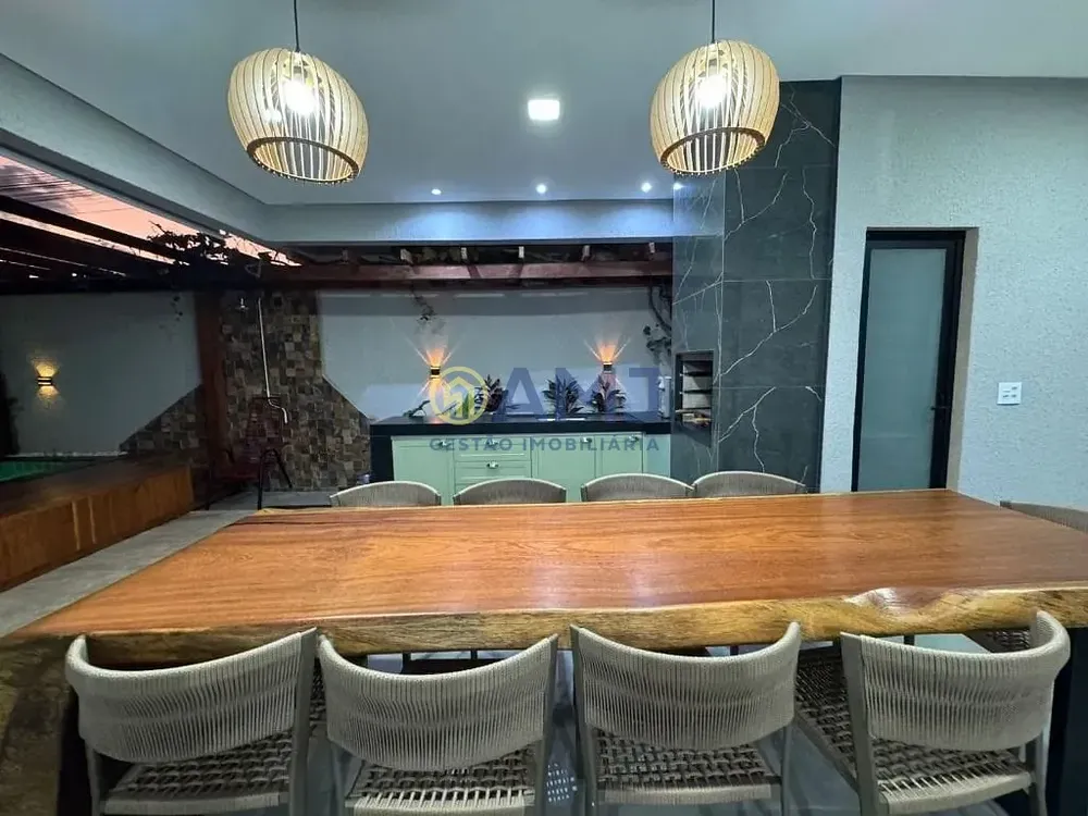 Casa, 3 quartos, 270 m² - Foto 12