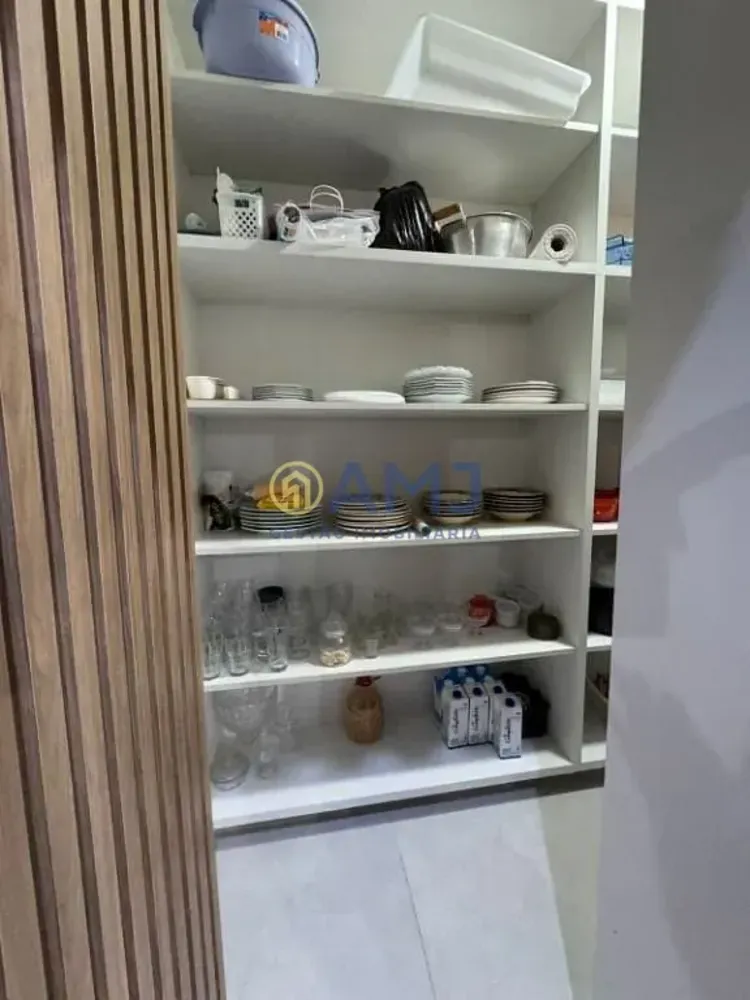 Casa, 3 quartos, 270 m² - Foto 10