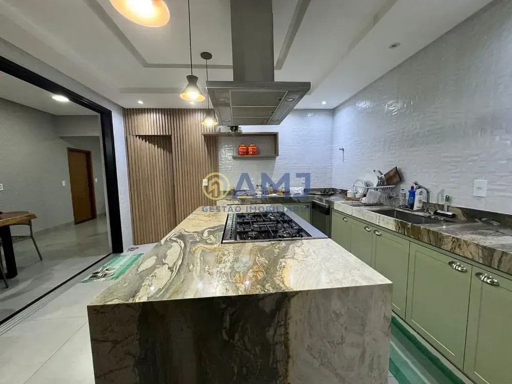Casa, 3 quartos, 270 m² - Foto 5