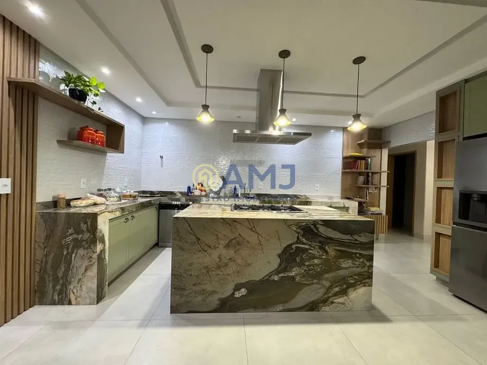 Casa, 3 quartos, 270 m² - Foto 6