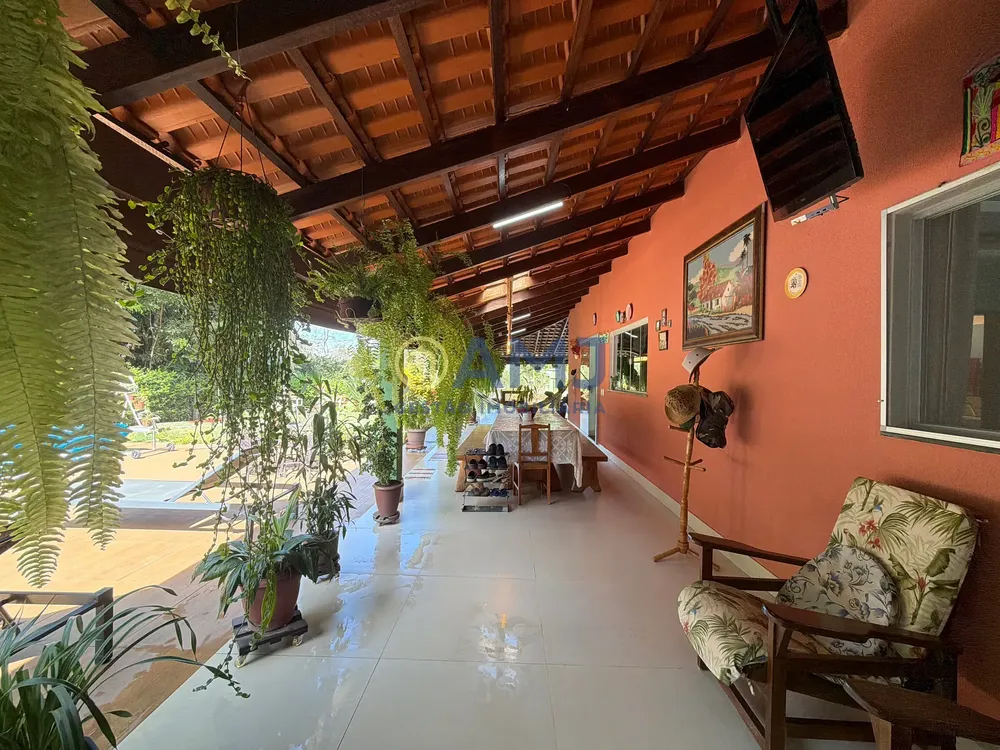 Chácara, 4 quartos, 2264 m² - Foto 2