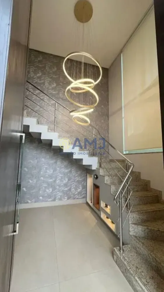 Sobrado, 4 quartos, 385 m² - Foto 2