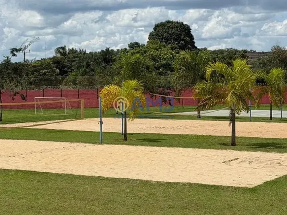 Chácara, 4 quartos, 3291 m² - Foto 1