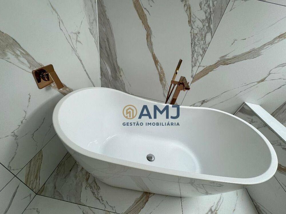 Sobrado, 5 quartos, 344 m² - Foto 13