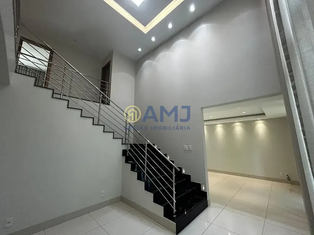 Sobrado, 3 quartos, 307 m² - Foto 3