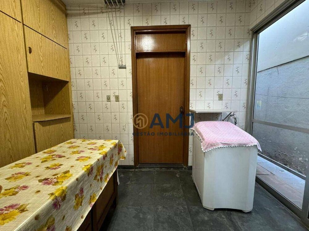 Casa, 3 quartos, 210 m² - Foto 4