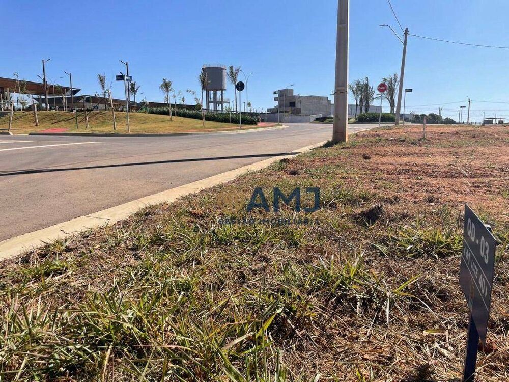 Loteamento e Condomínio, 230 m² - Foto 1