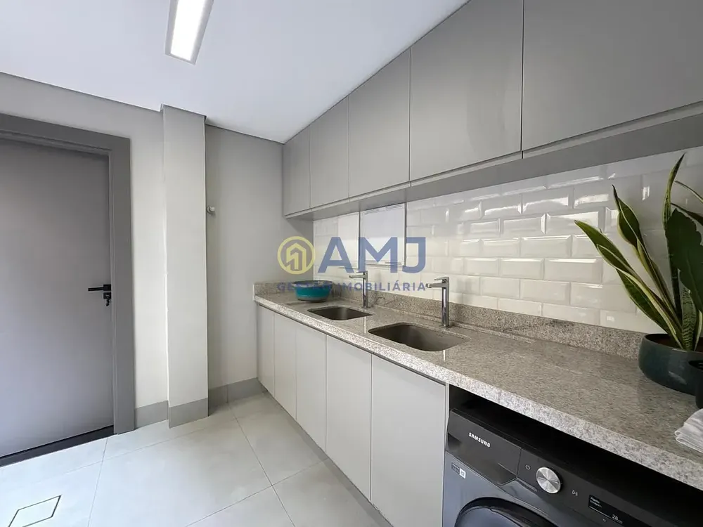 Sobrado, 3 quartos, 286 m² - Foto 3