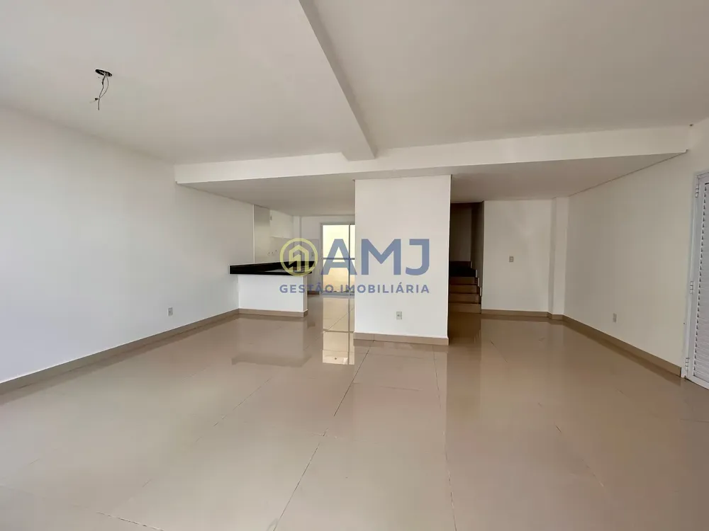 Sobrado, 3 quartos, 108 m² - Foto 2