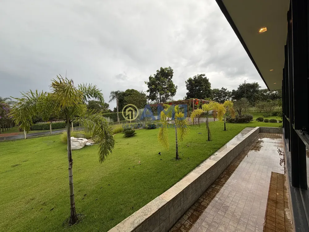 Chácara, 4 quartos, 2637 m² - Foto 3