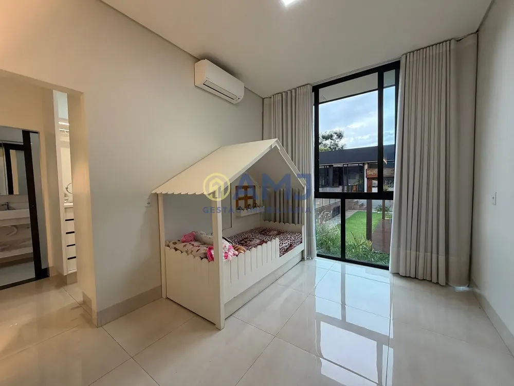 Chácara, 4 quartos, 2637 m² - Foto 2
