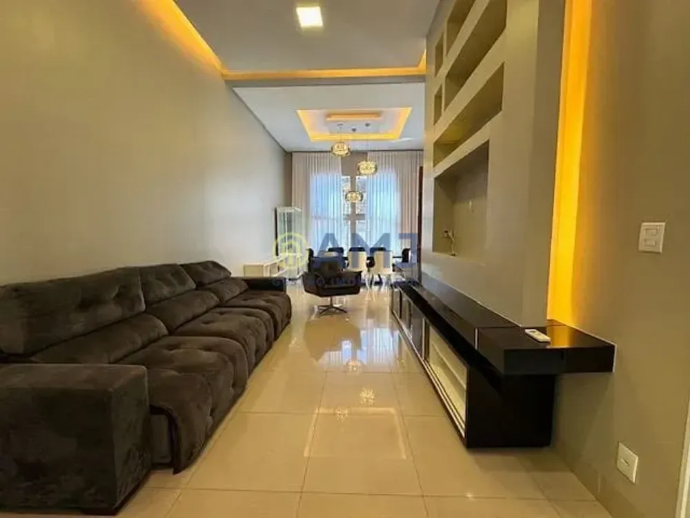 Casa, 3 quartos, 220 m² - Foto 4