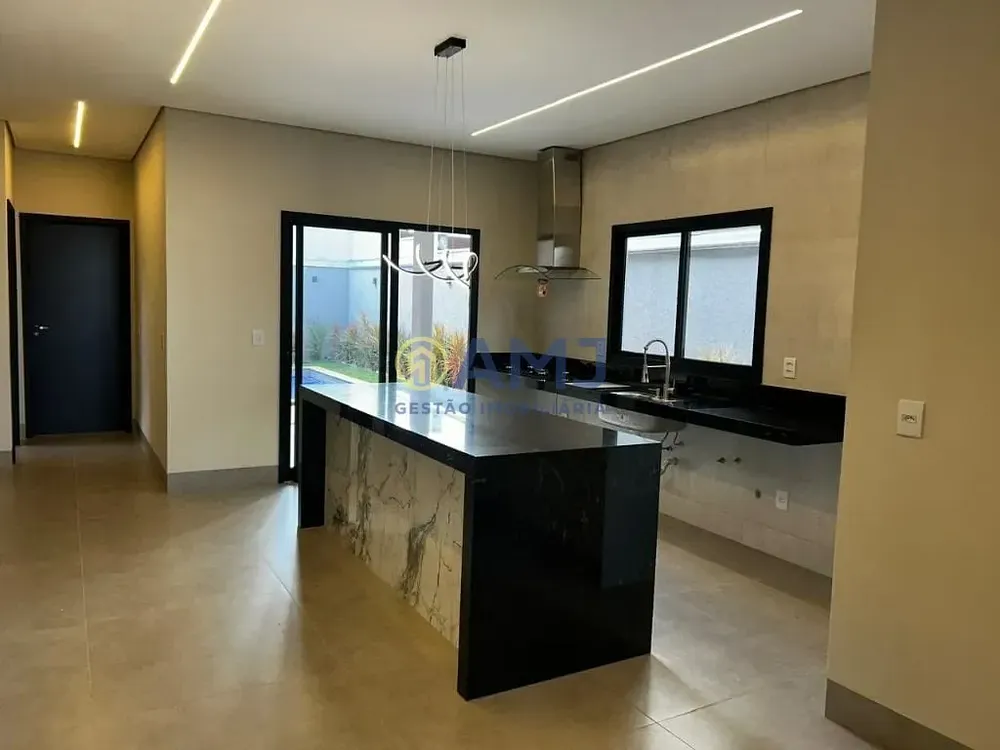 Casa, 3 quartos, 180 m² - Foto 1