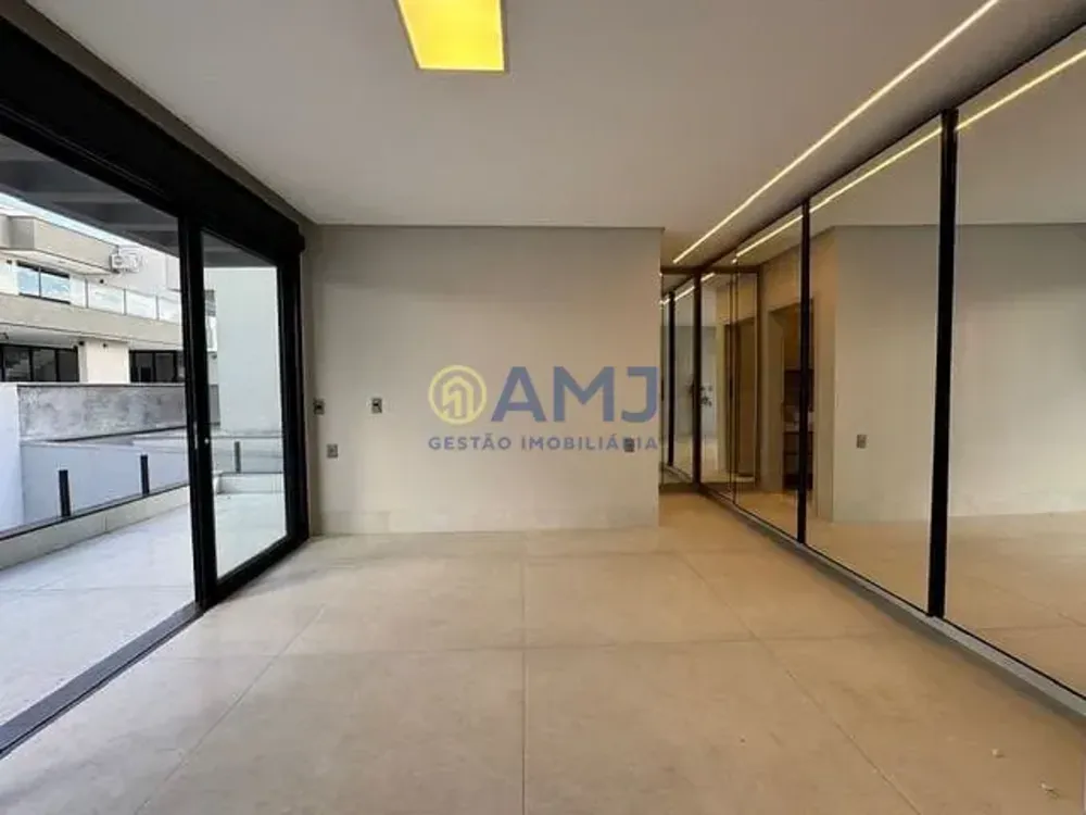 Sobrado, 4 quartos, 376 m² - Foto 2