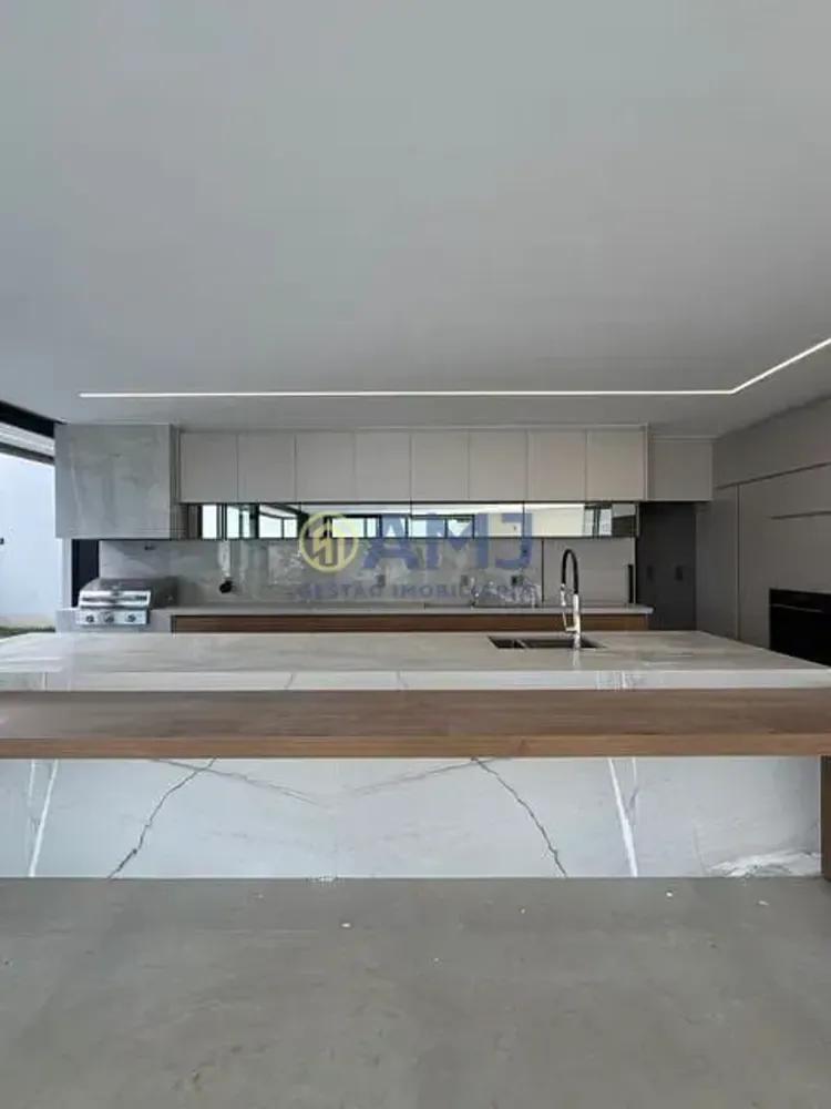 Sobrado, 4 quartos, 376 m² - Foto 5