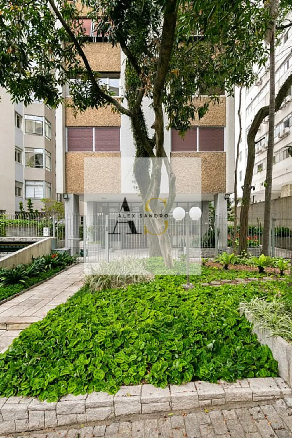 Apartamento, 4 quartos, 228 m² - Foto 2