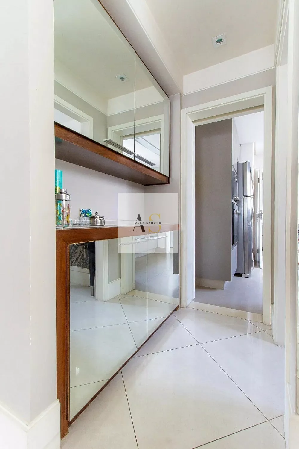 Apartamento, 3 quartos, 221 m² - Foto 3