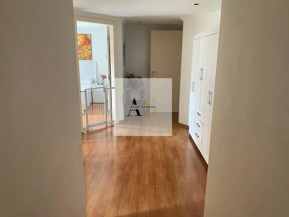 Apartamento, 3 quartos, 180 m² - Foto 2