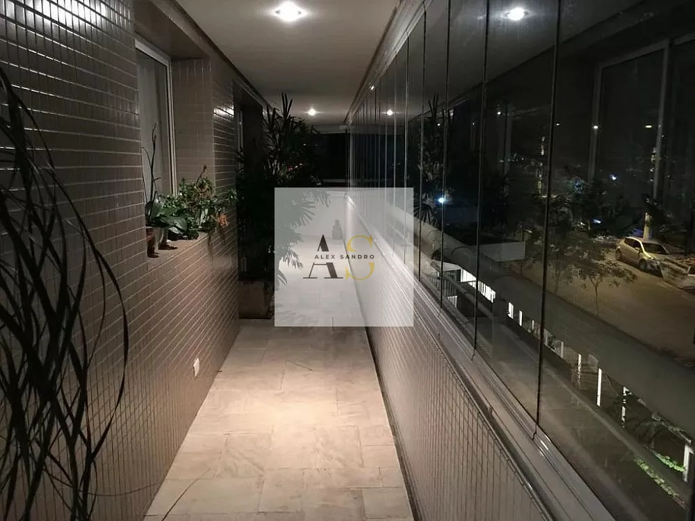 Apartamento, 3 quartos, 265 m² - Foto 1