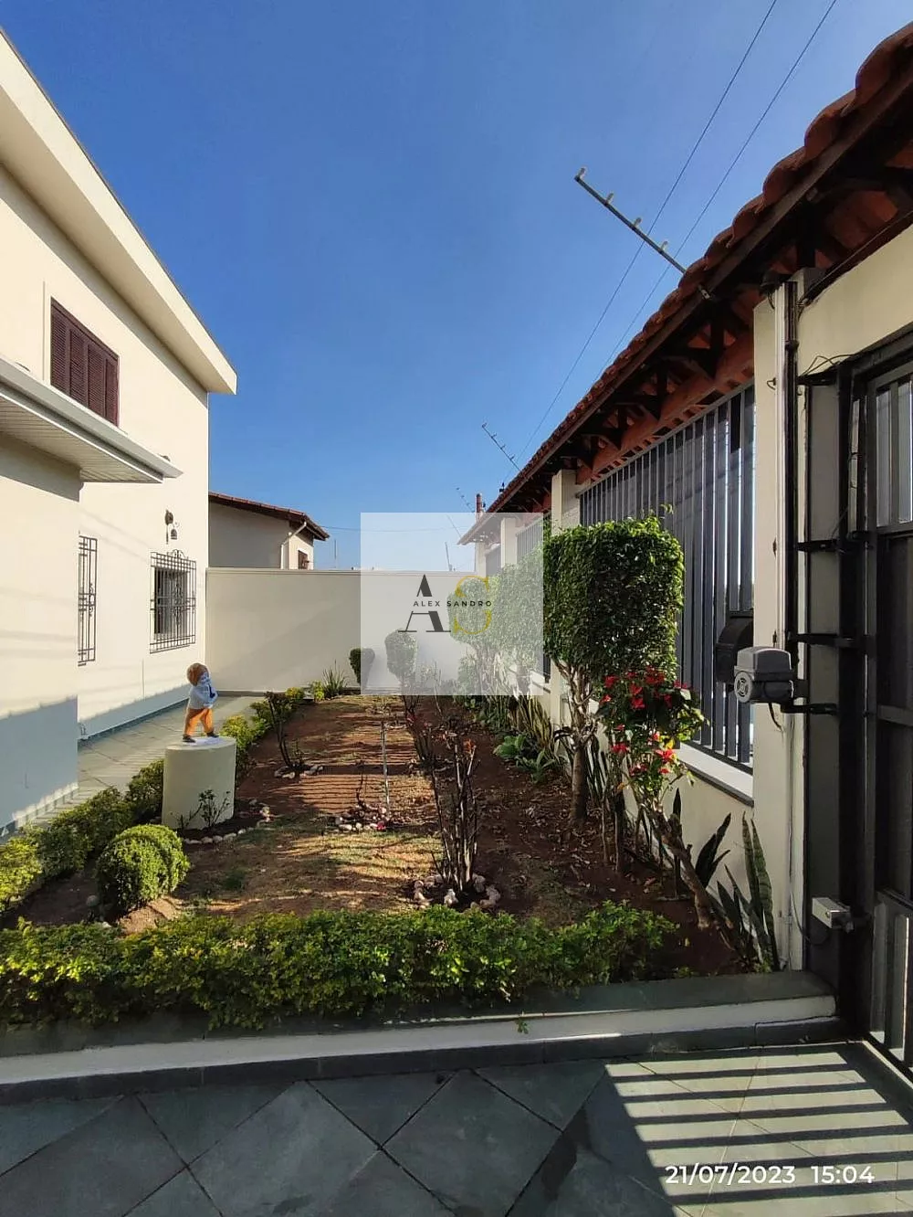 Casa, 4 quartos, 216 m² - Foto 2