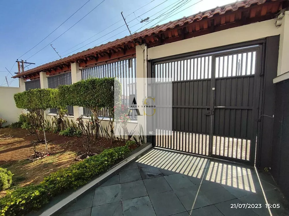 Casa, 4 quartos, 216 m² - Foto 3