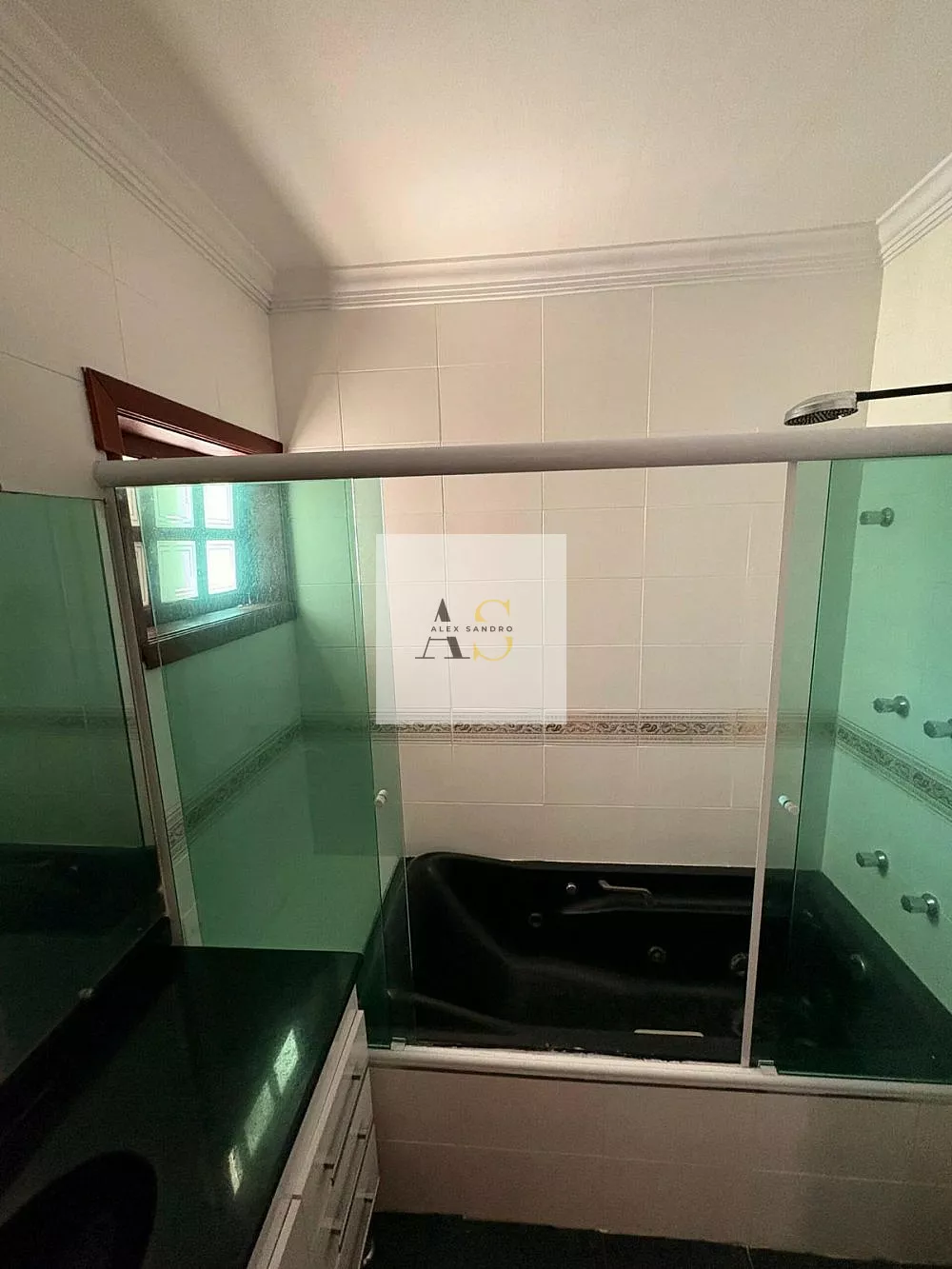 Casa, 3 quartos, 200 m² - Foto 1