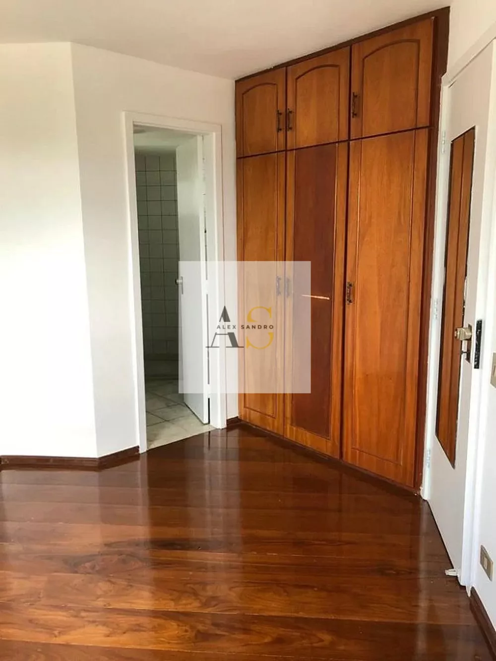 Apartamento, 2 quartos, 76 m² - Foto 1