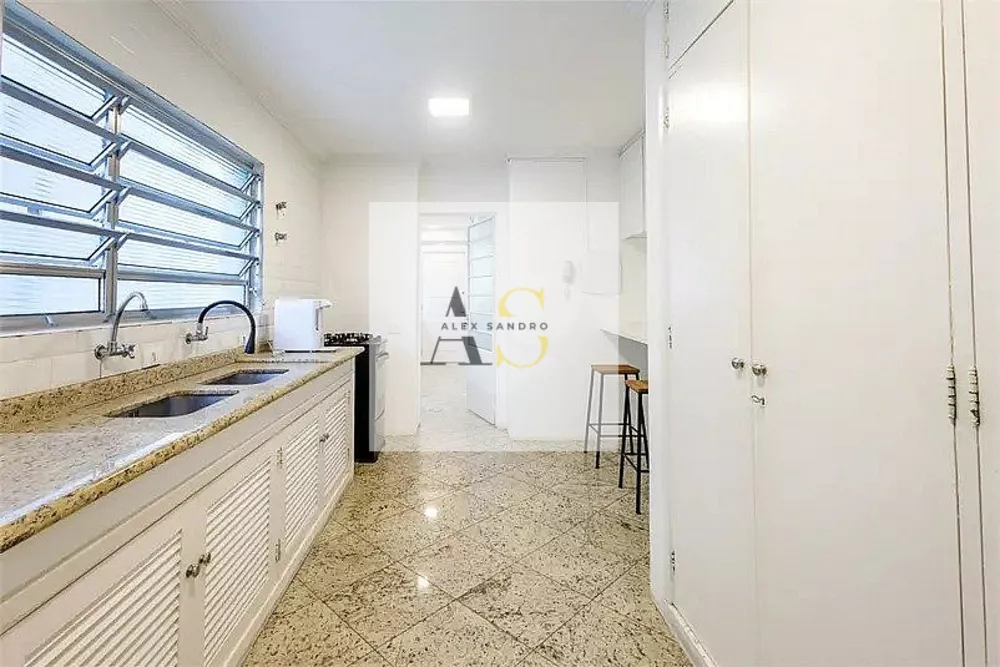 Apartamento, 3 quartos, 185 m² - Foto 2