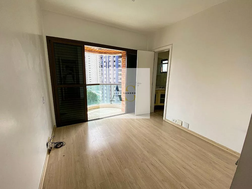 Apartamento, 4 quartos, 248 m² - Foto 2