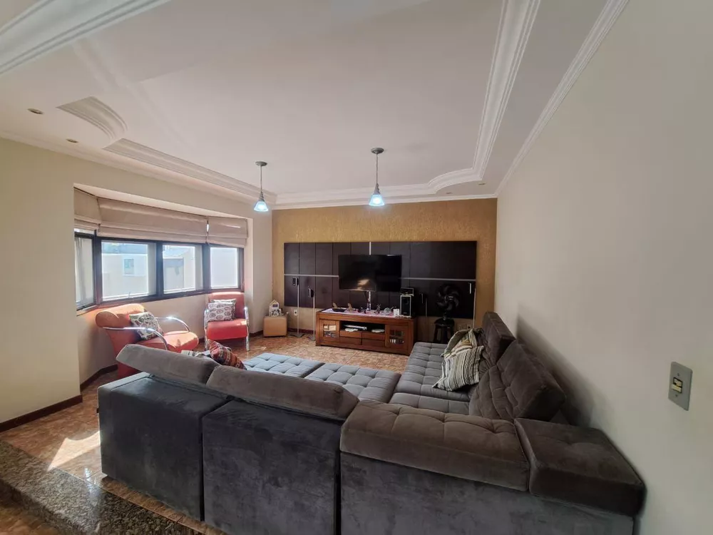 Casa, 4 quartos, 217 m² - Foto 4