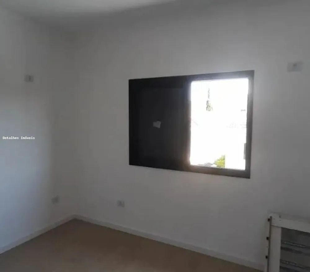 Casa, 4 quartos, 210 m² - Foto 3