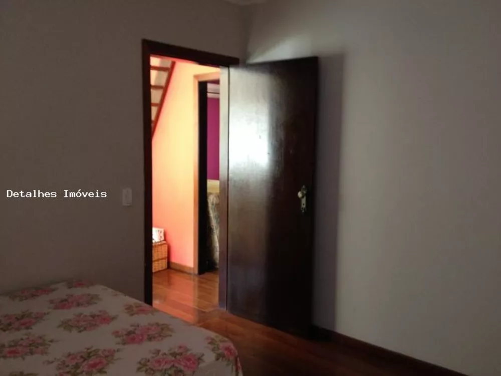 Casa, 5 quartos, 300 m² - Foto 10