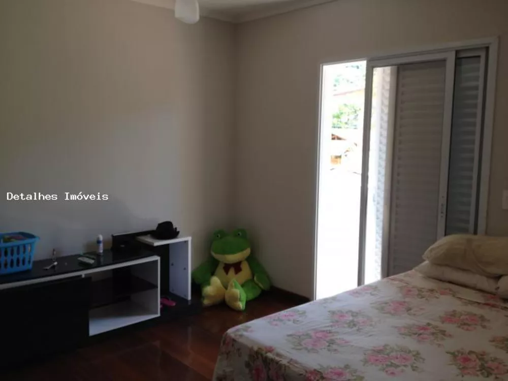 Casa, 5 quartos, 300 m² - Foto 8