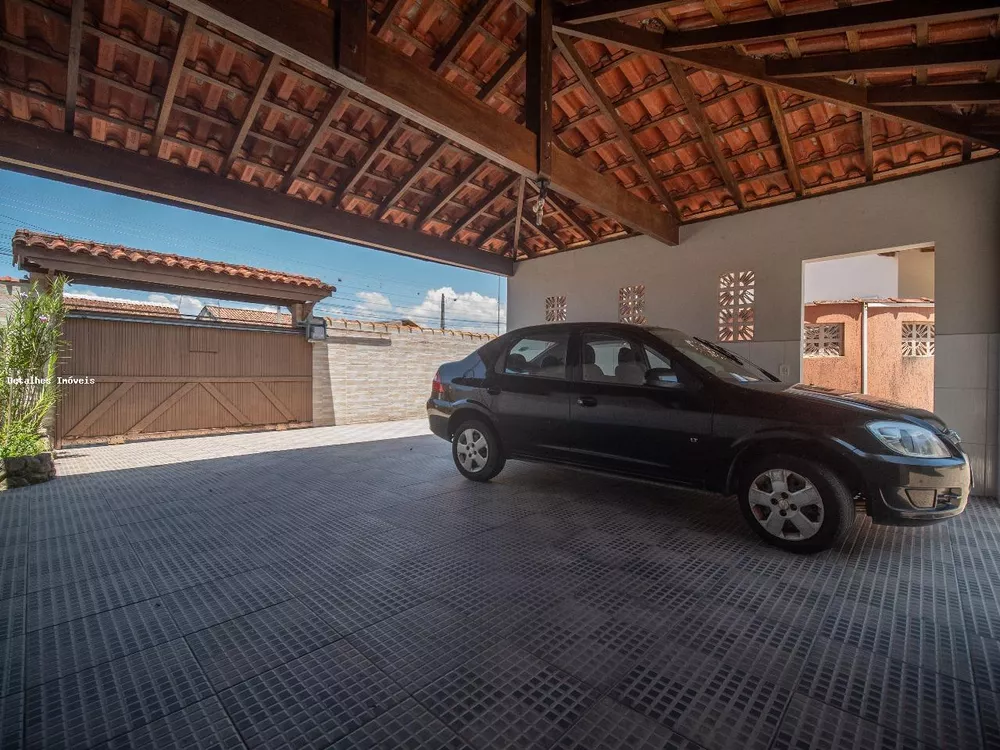 Casa, 3 quartos, 1272 m² - Foto 8