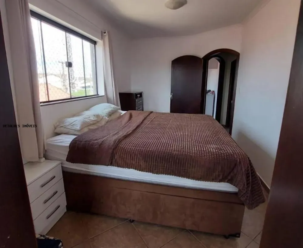 Casa, 7 quartos, 327 m² - Foto 1