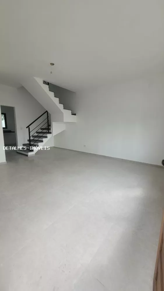 Casa, 3 quartos, 100 m² - Foto 2