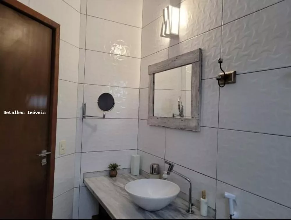 Casa, 3 quartos, 200 m² - Foto 1